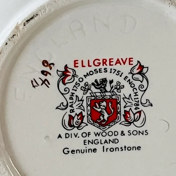 Ellgreave England Floral Bone China Teapot with Gold Trim - Picture 10 of 14